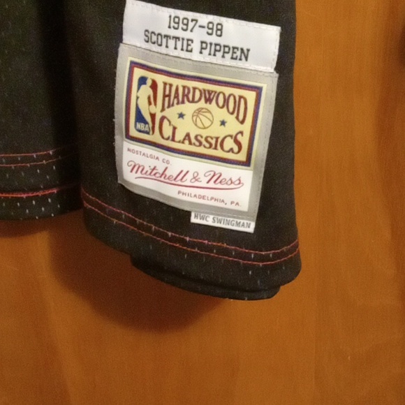 Jersey - Picture 2 of 4